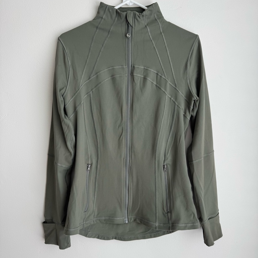 QUEENIEKE Running Jacket is Cottony-Soft with Full Zip Slim Fit Size L